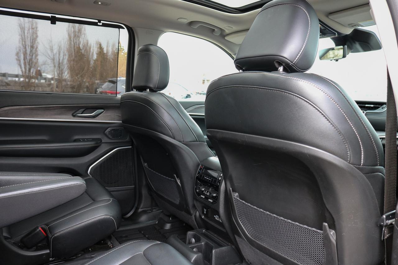 2024 Jeep Grand Cherokee L Limited 4x4 | NAVIGATION | REMOTE START | ALPINE Photo