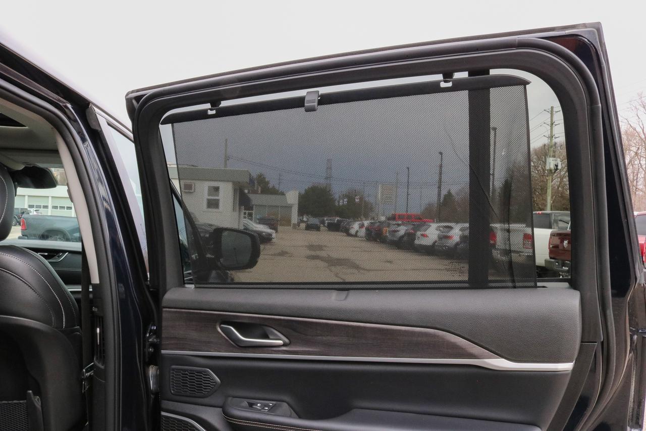 2024 Jeep Grand Cherokee L Limited 4x4 | NAVIGATION | REMOTE START | ALPINE Photo