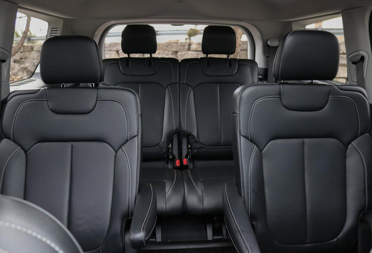 2024 Jeep Grand Cherokee L Limited 4x4 | NAVIGATION | REMOTE START | ALPINE Photo