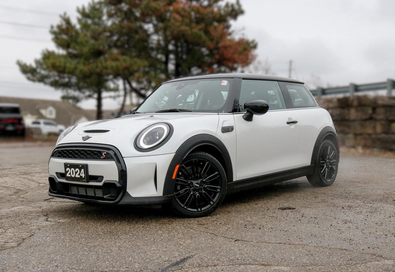 2024 MINI 3 Door Cooper S FWD | NAVIGATION | SUNROOF | LANE KEEP | Photo0