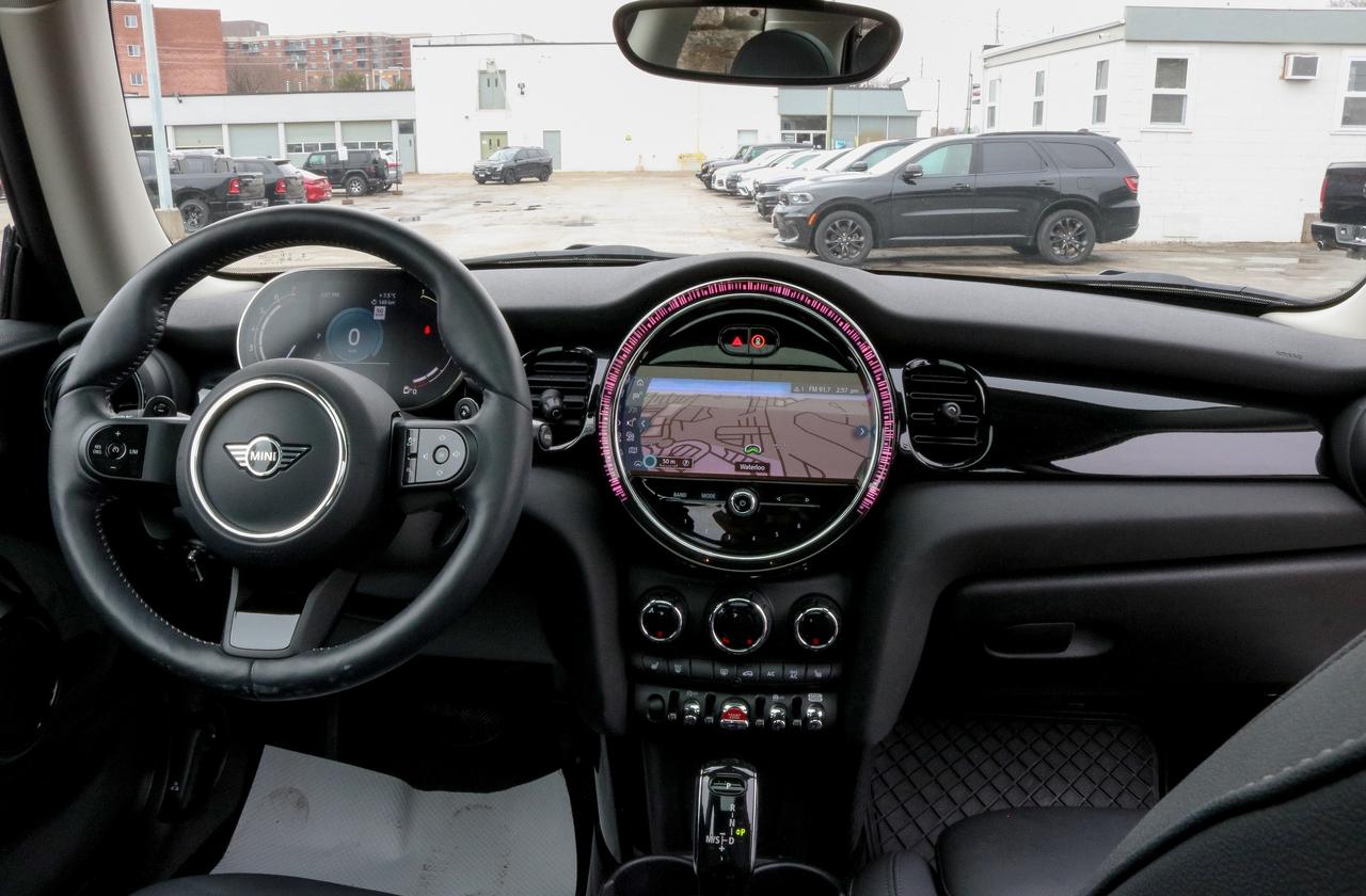 2024 MINI 3 Door Cooper S FWD | NAVIGATION | SUNROOF | LANE KEEP | Photo