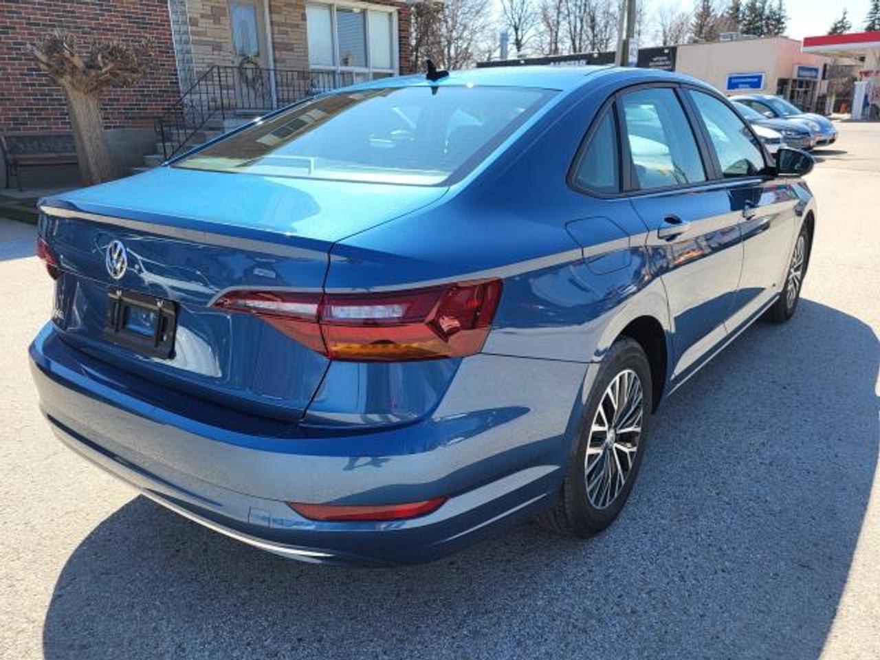 2019 Volkswagen Jetta HIGHLINE Photo2
