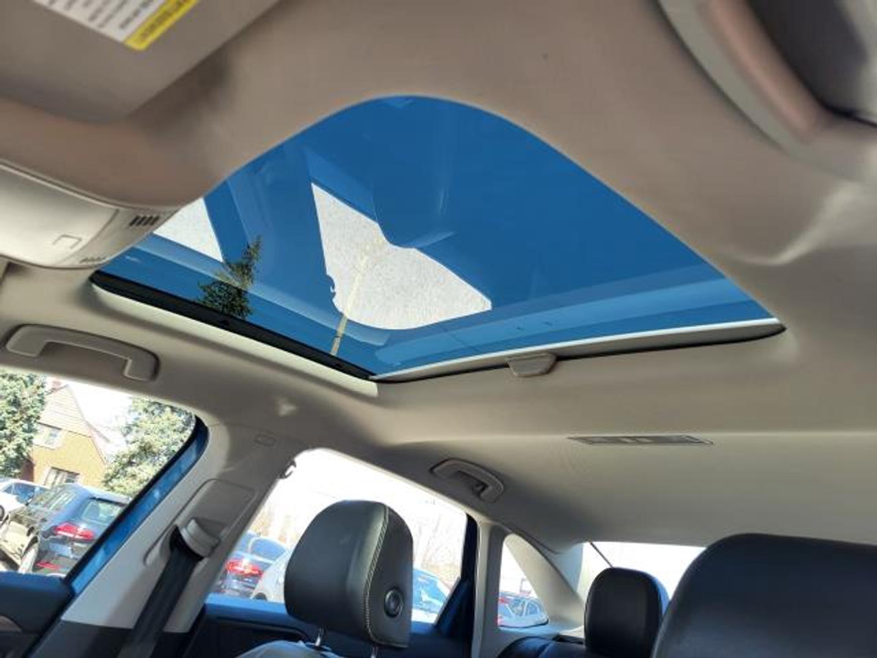 2019 Volkswagen Jetta HIGHLINE Photo