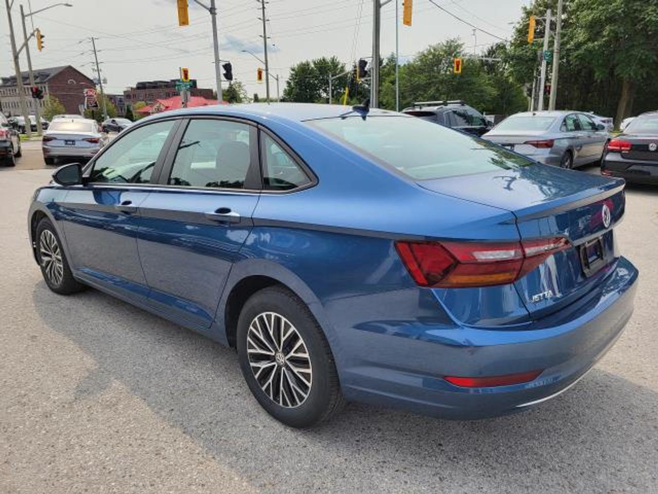 2019 Volkswagen Jetta HIGHLINE Photo
