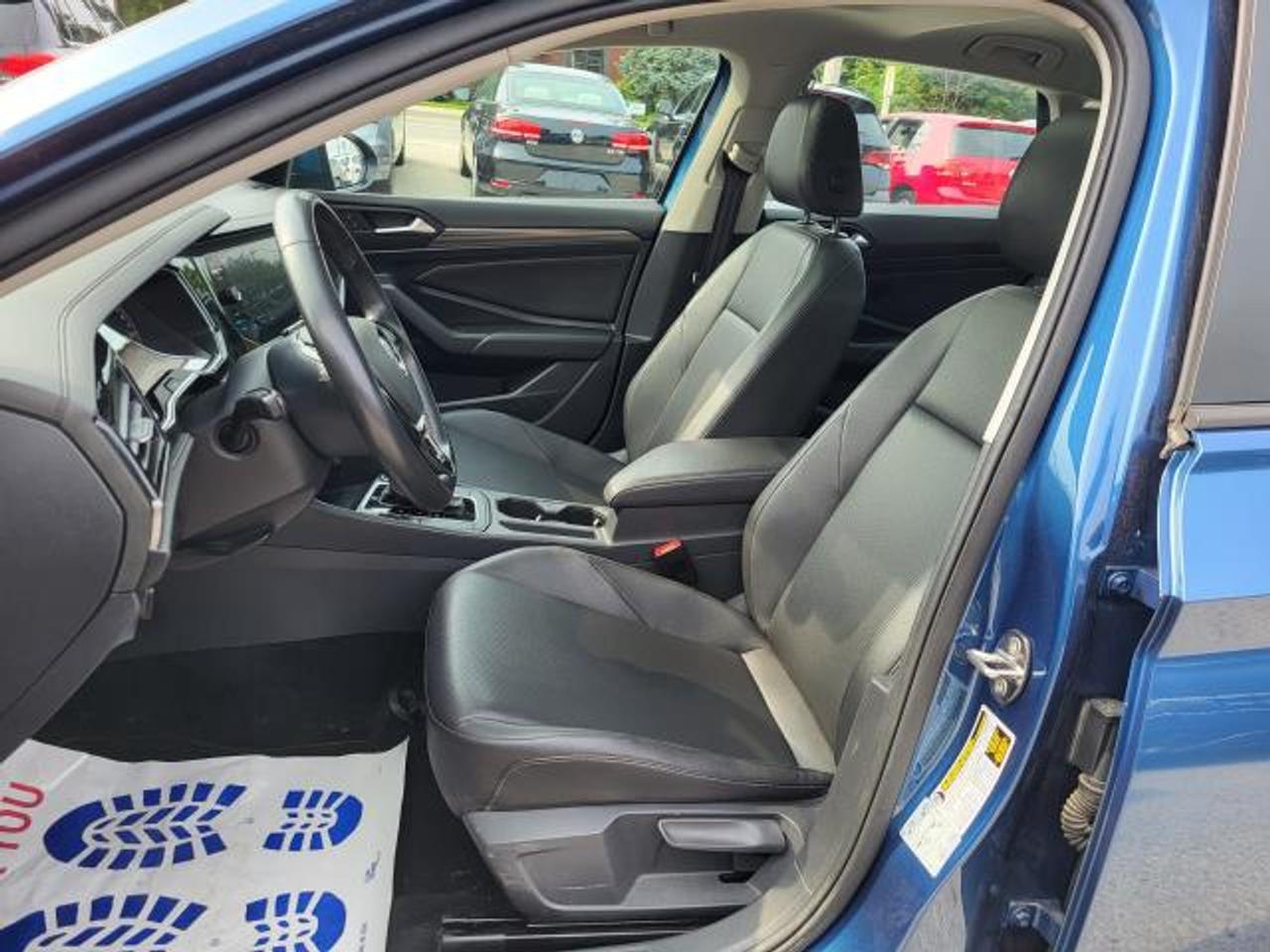 2019 Volkswagen Jetta HIGHLINE Photo