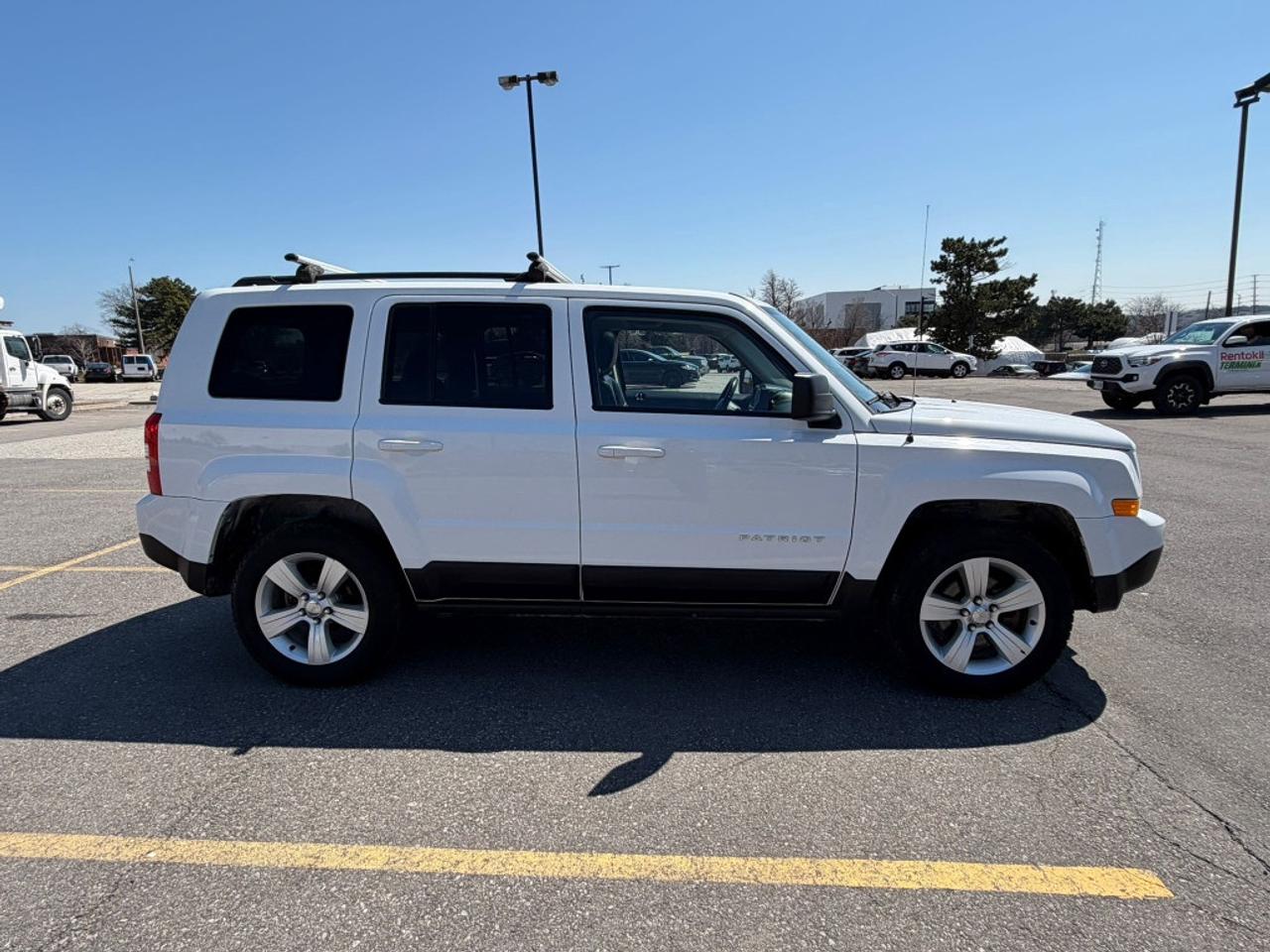 2015 Jeep Patriot Sport 4dr 4x4 CVT Photo