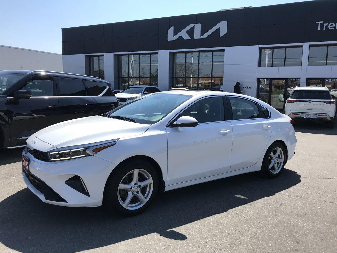 2022 Kia Forte EX Premium Pkg.   One Owner   Clean Carfax Photo0