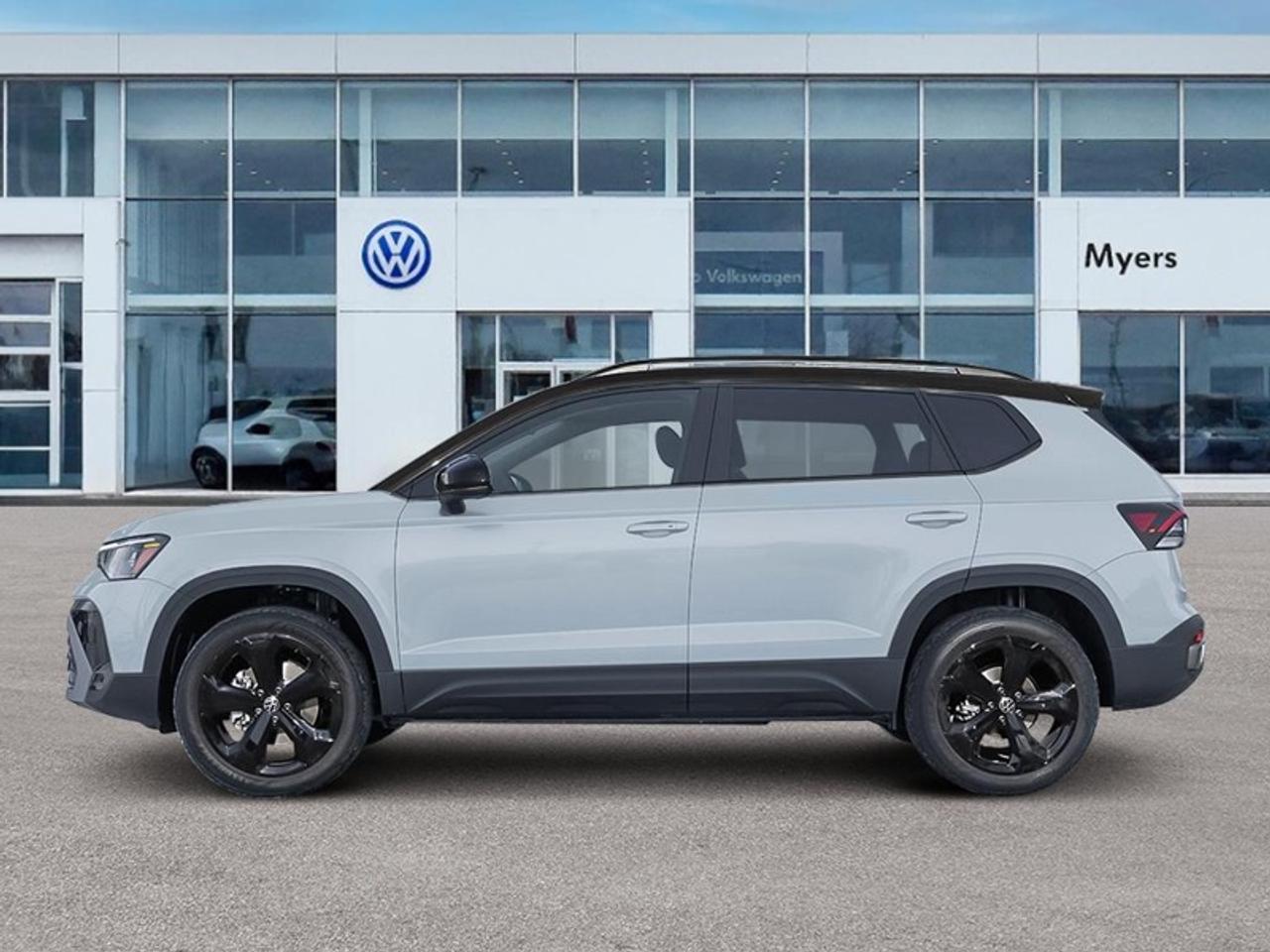 2026 Volkswagen Taos Comfortline Black Edition Photo2