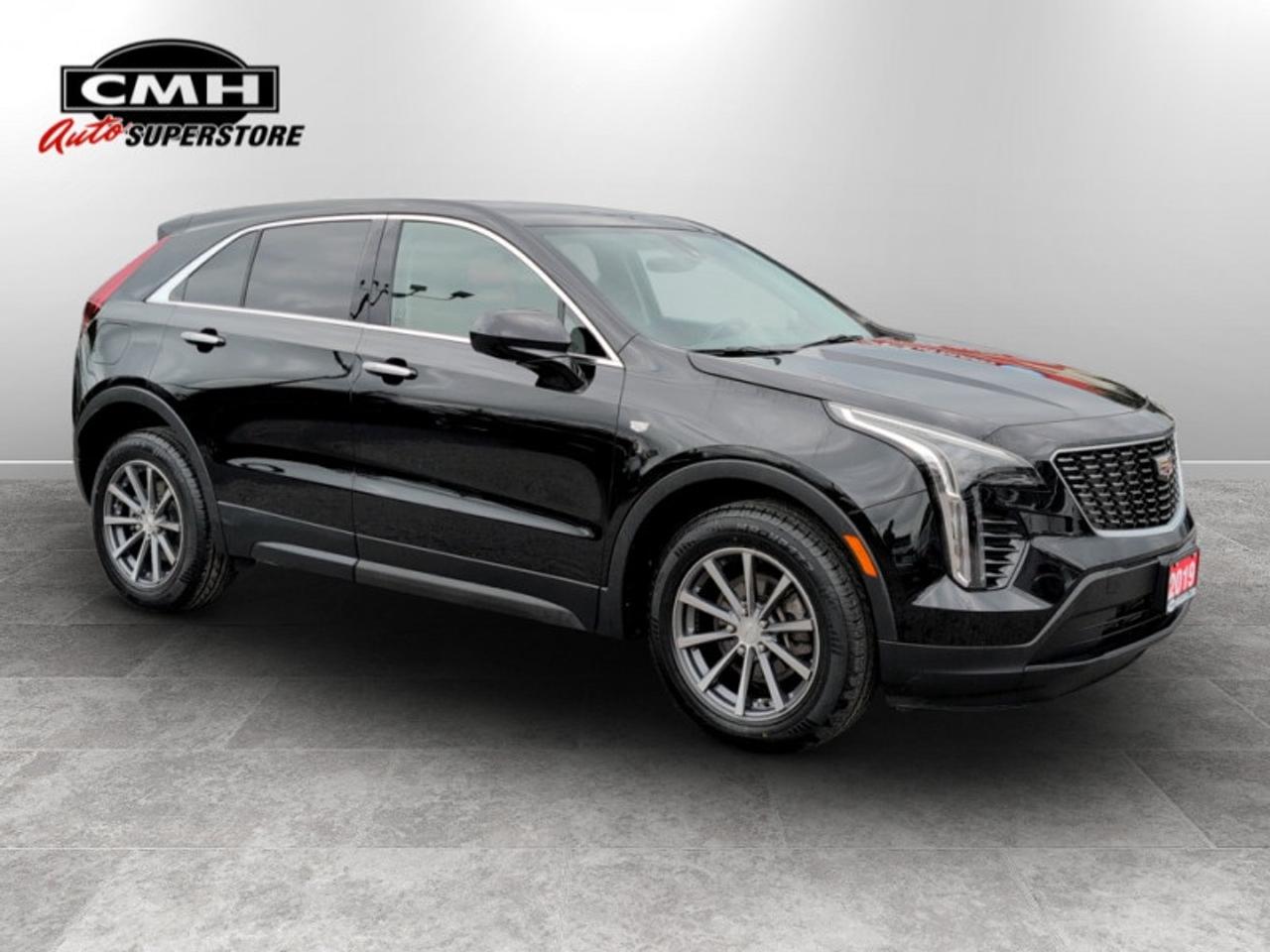 2019 Cadillac XT4 Luxury  **CARPLAY - ANDROID AUTO** Photo
