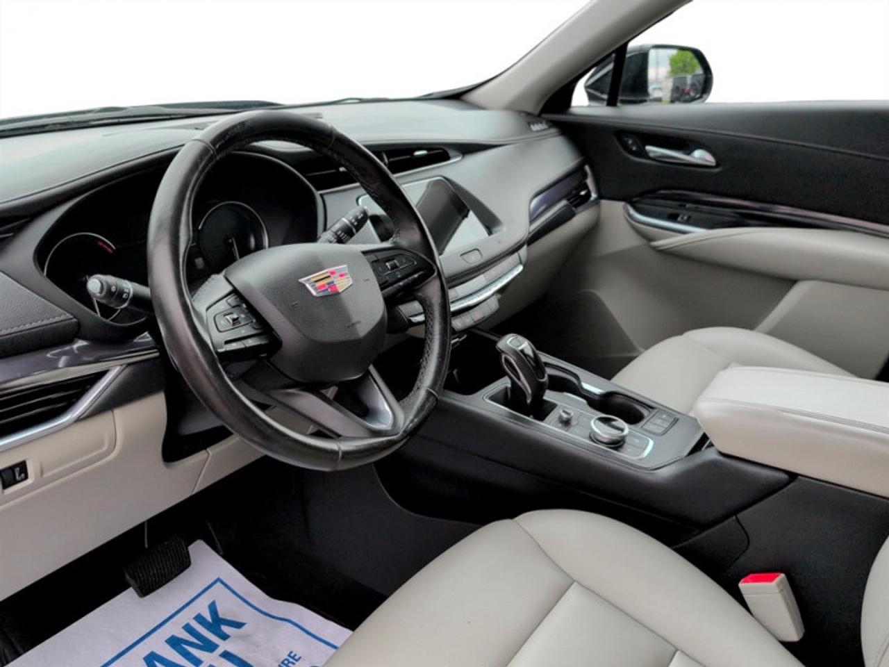 2019 Cadillac XT4 Luxury  **CARPLAY - ANDROID AUTO** Photo