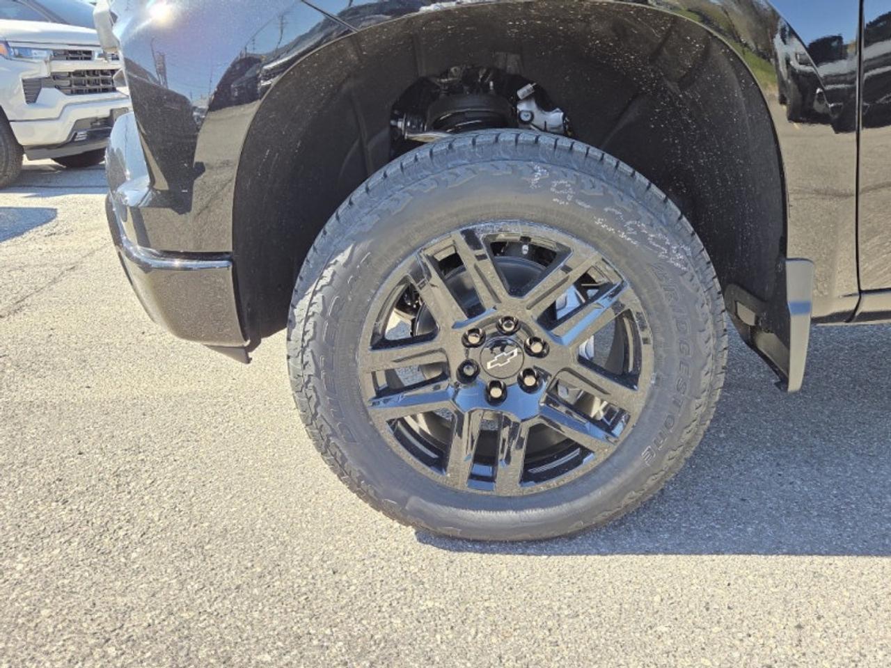 2026 Chevrolet Silverado 1500 Custom Trail Boss Photo