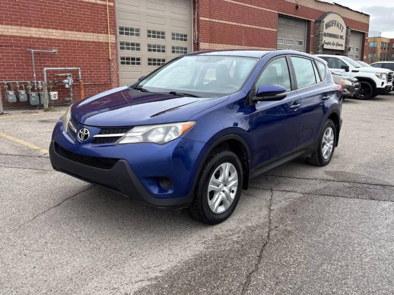 2015 Toyota RAV4 LE ~AUTOMATIC, FULLY CERTIFIED WITH WARRANTY!!!!~ Photo