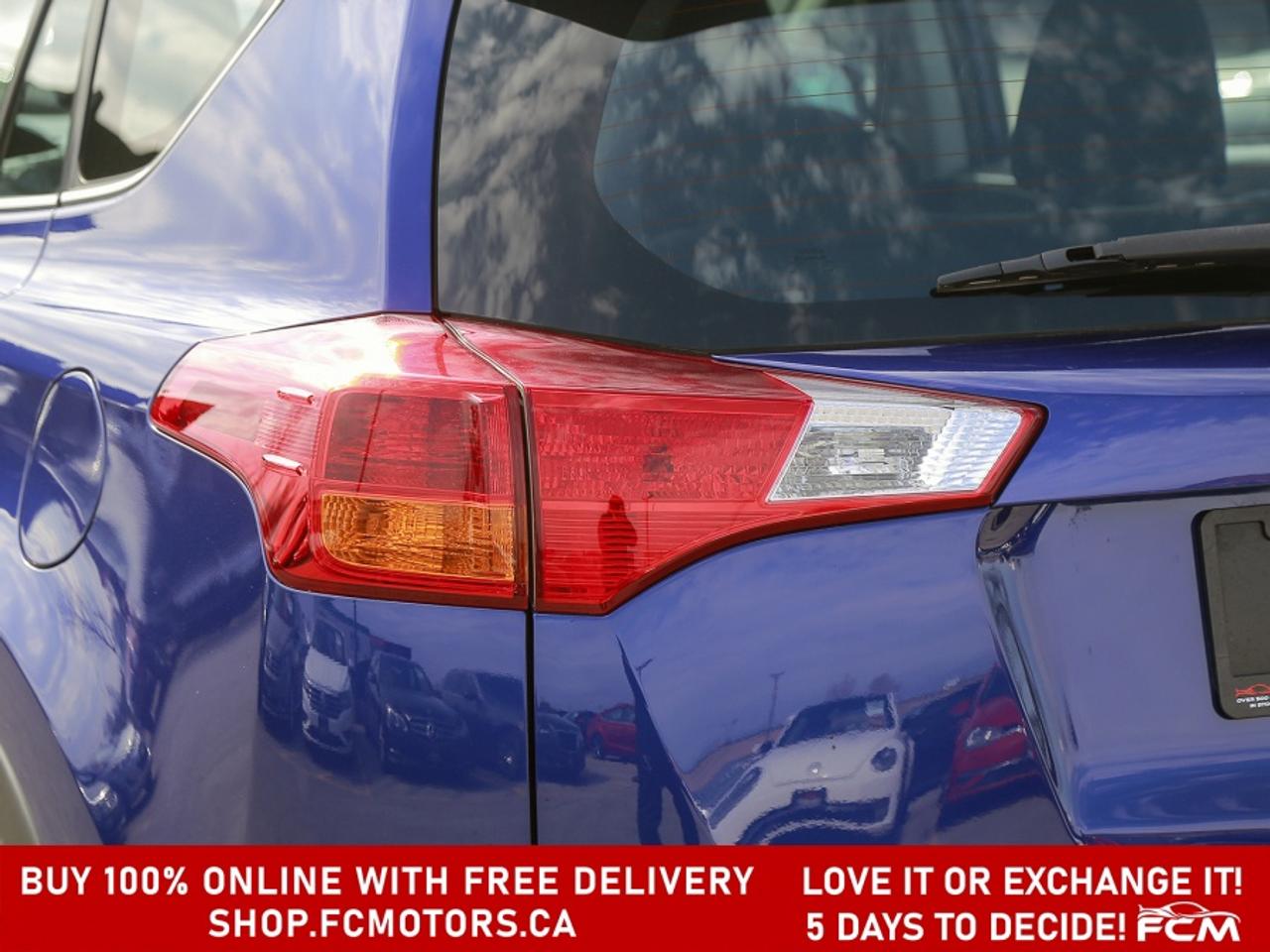 2015 Toyota RAV4 LE ~AUTOMATIC, FULLY CERTIFIED WITH WARRANTY!!!!~ Photo