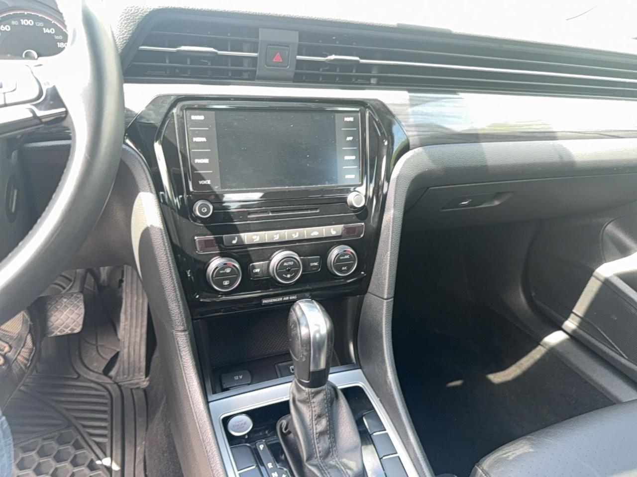 2021 Volkswagen Passat HIGHLINE
