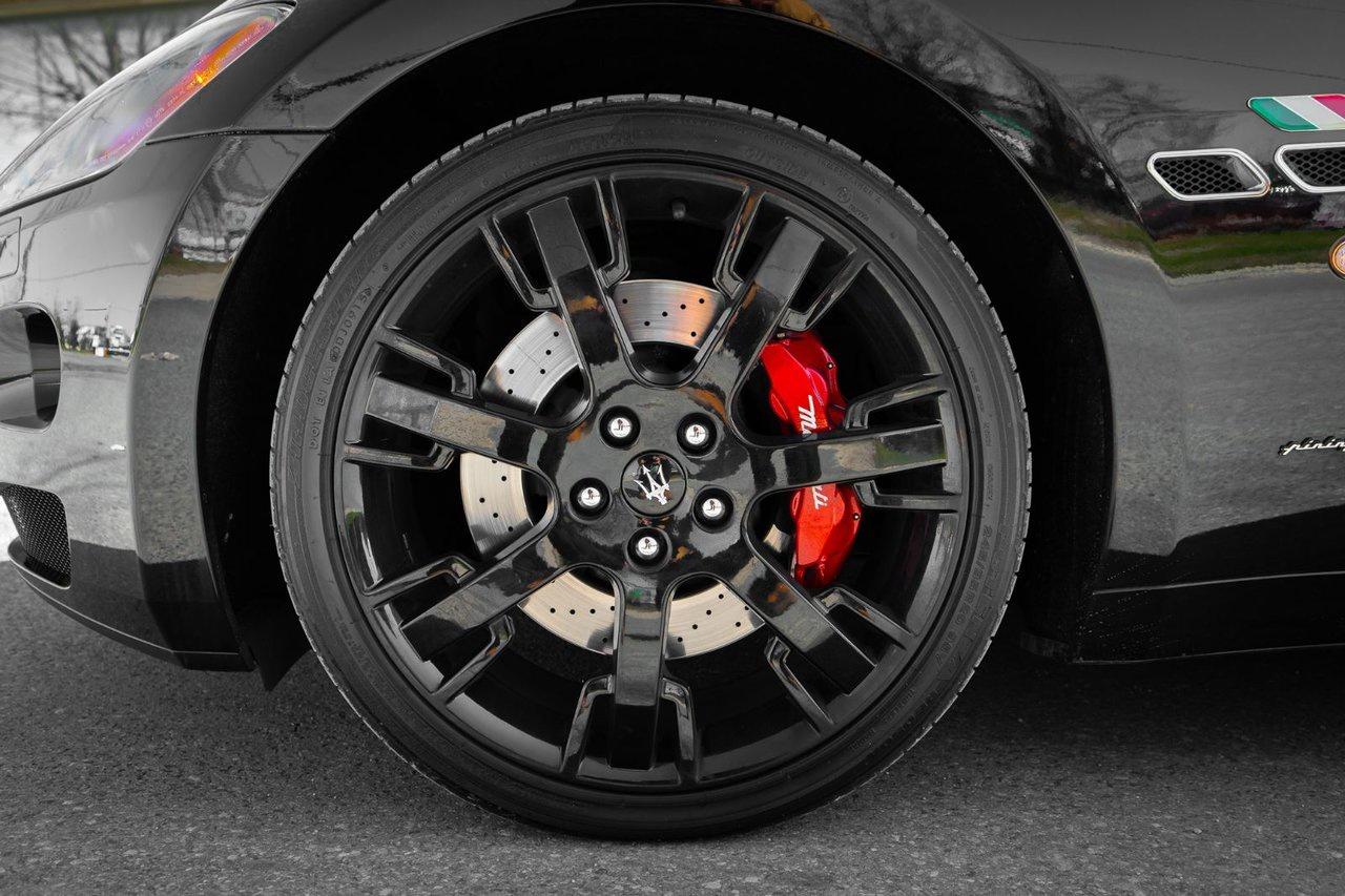 2010 Maserati GranTurismo Convertible Photo