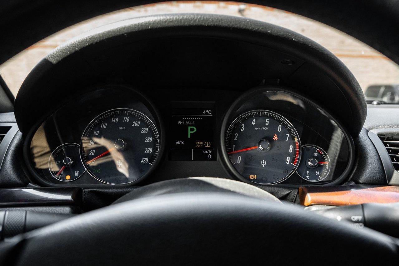2010 Maserati GranTurismo Convertible Photo