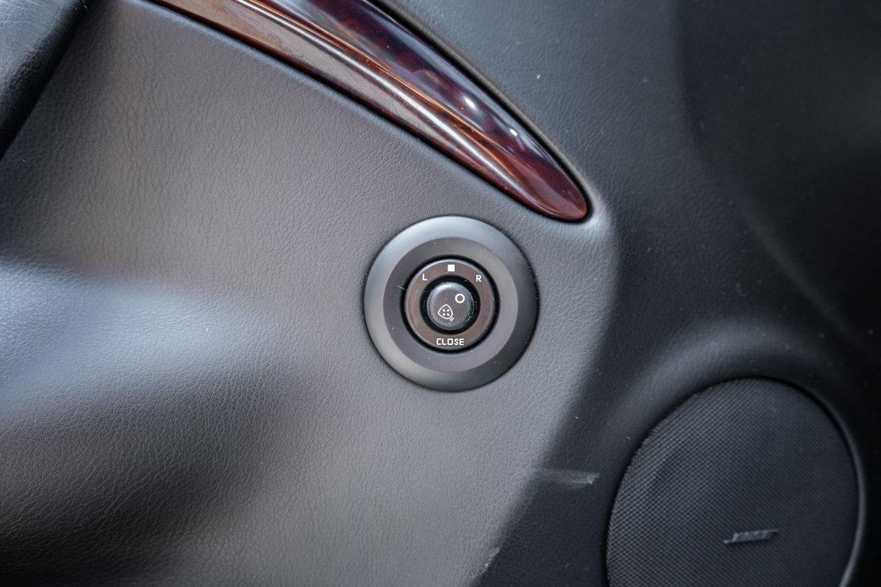 2010 Maserati GranTurismo Convertible Photo