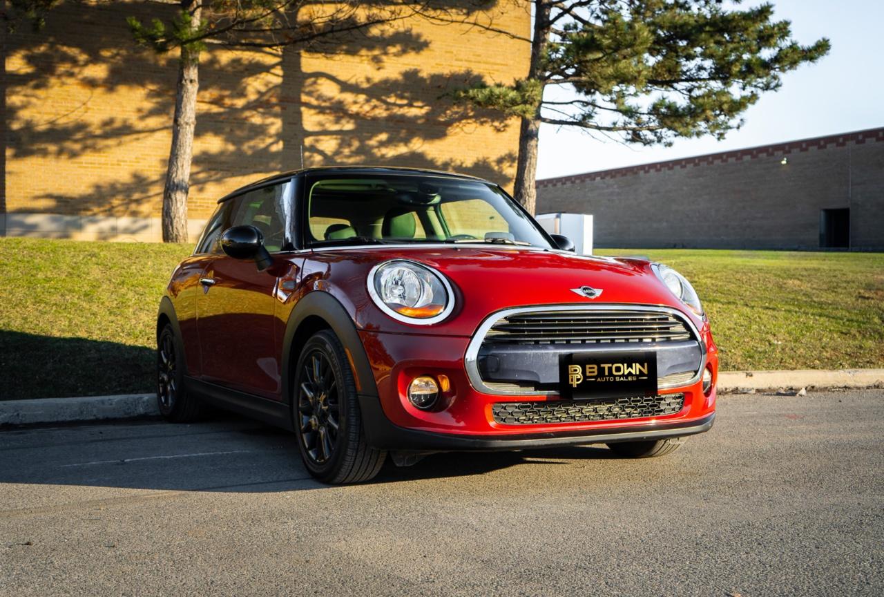 2018 MINI 3 Door Cooper Photo
