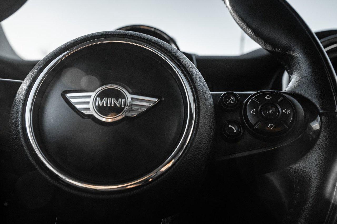 2018 MINI 3 Door Cooper Photo