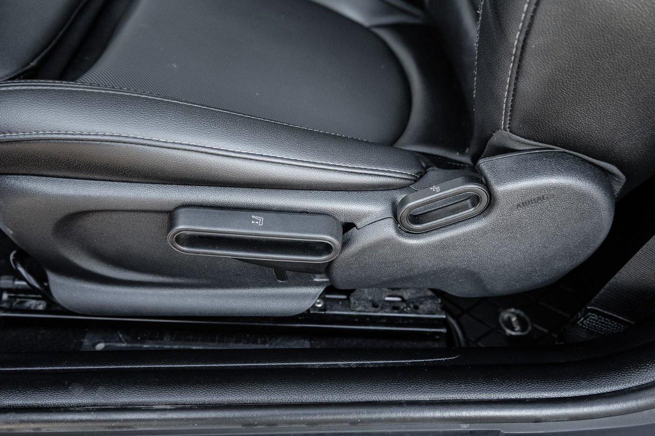 2018 MINI 3 Door Cooper Photo