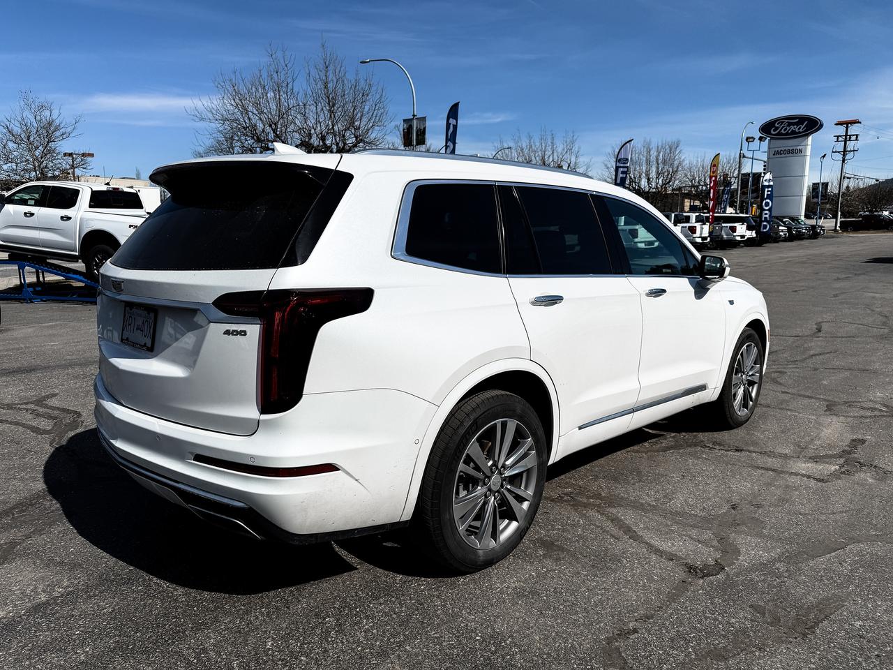 2024 Cadillac XT6 AWD Premium Luxury Photo3