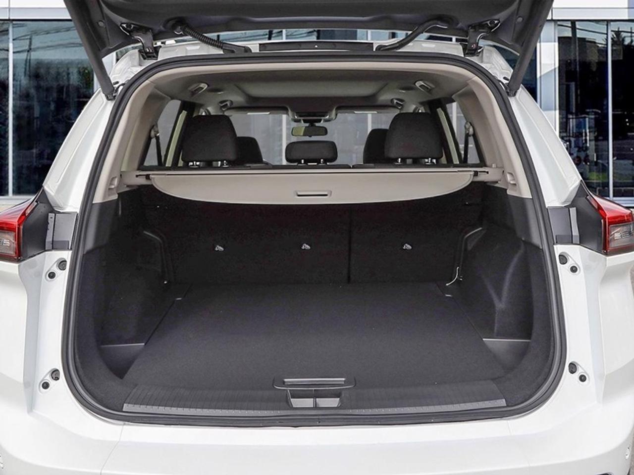 2026 Nissan Rogue SV Moonroof  - Sunroof -  Power Liftgate Photo