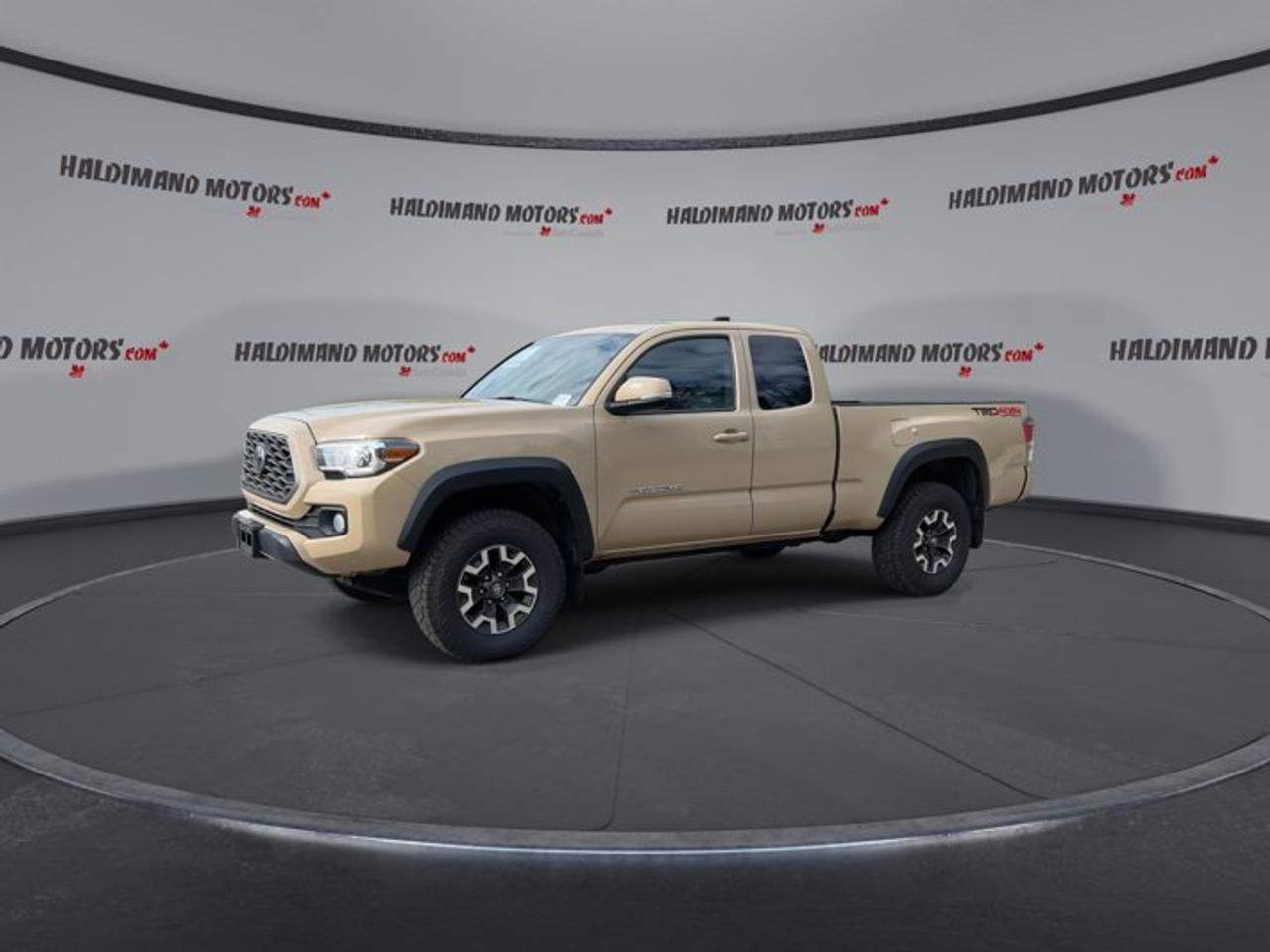 2020 Toyota Tacoma TRD Off Road Access Cab 6' Box 4x4 Photo3