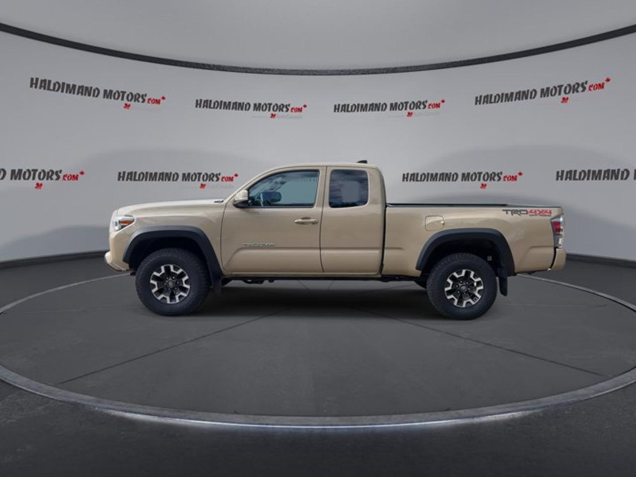 2020 Toyota Tacoma TRD Off Road Access Cab 6' Box 4x4 Photo4