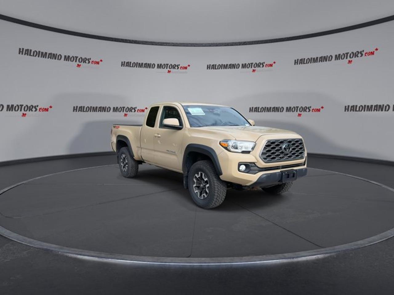 2020 Toyota Tacoma TRD Off Road Access Cab 6' Box 4x4 Photo