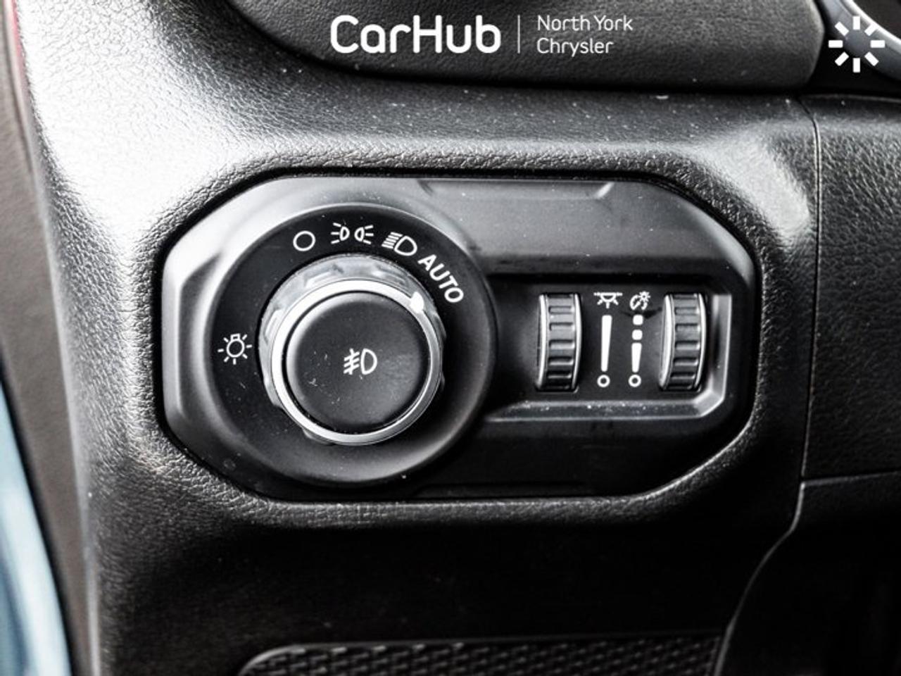 2020 Jeep Wrangler Unlimited Sahara Photo
