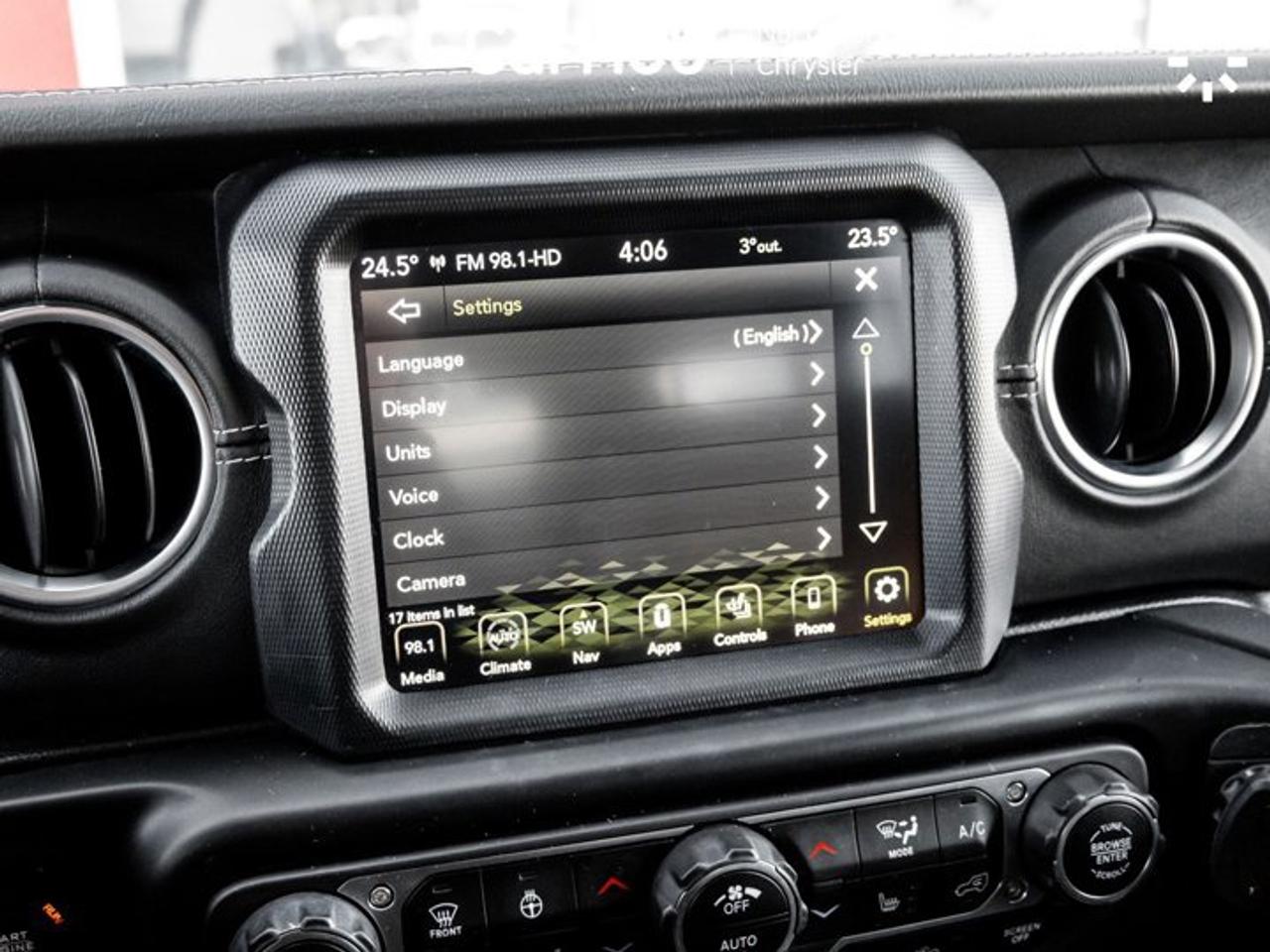 2020 Jeep Wrangler Unlimited Sahara Photo