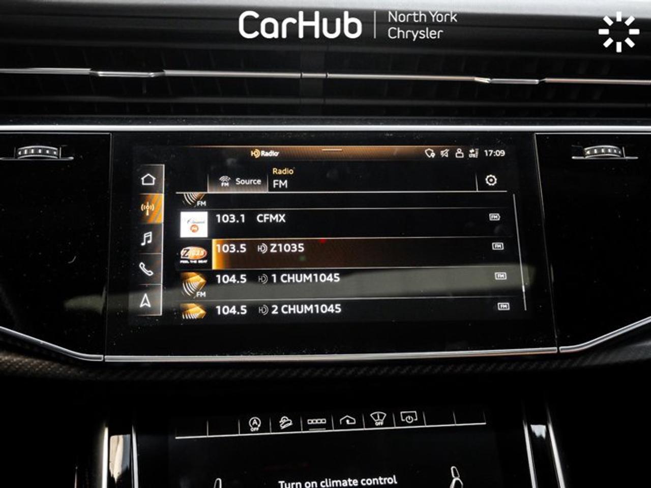 2021 Audi RS Q8 631hp Bang&Olufsen Surround Sound Panoramic Sunroof Photo