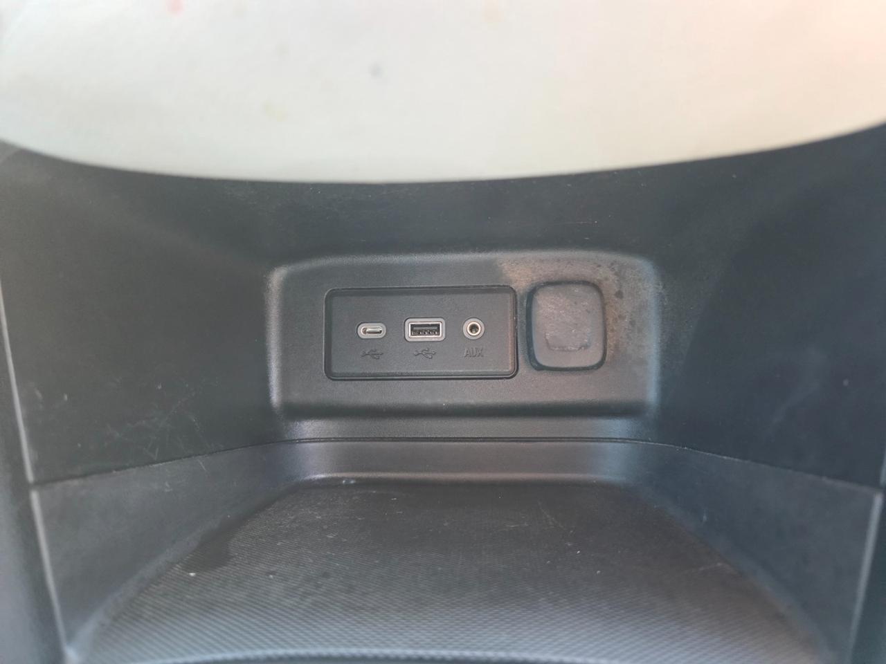 2021 Chevrolet Equinox LS Photo