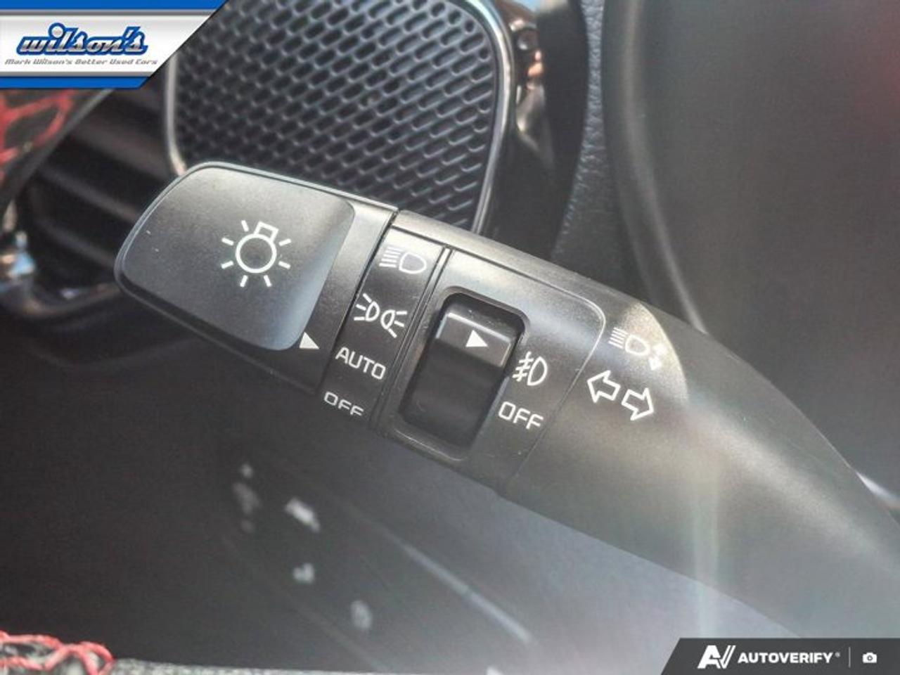 2020 Kia Soul GT-Line | Sunroof | Heated Wheel + Seats | Split Leather | Rear Camera | NAV | and More ! Photo