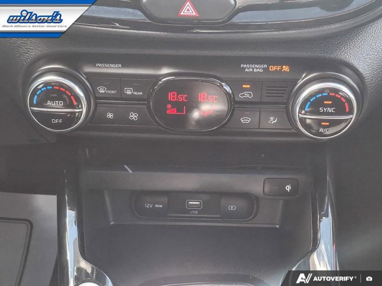 2020 Kia Soul GT-Line | Sunroof | Heated Wheel + Seats | Split Leather | Rear Camera | NAV | and More ! Photo