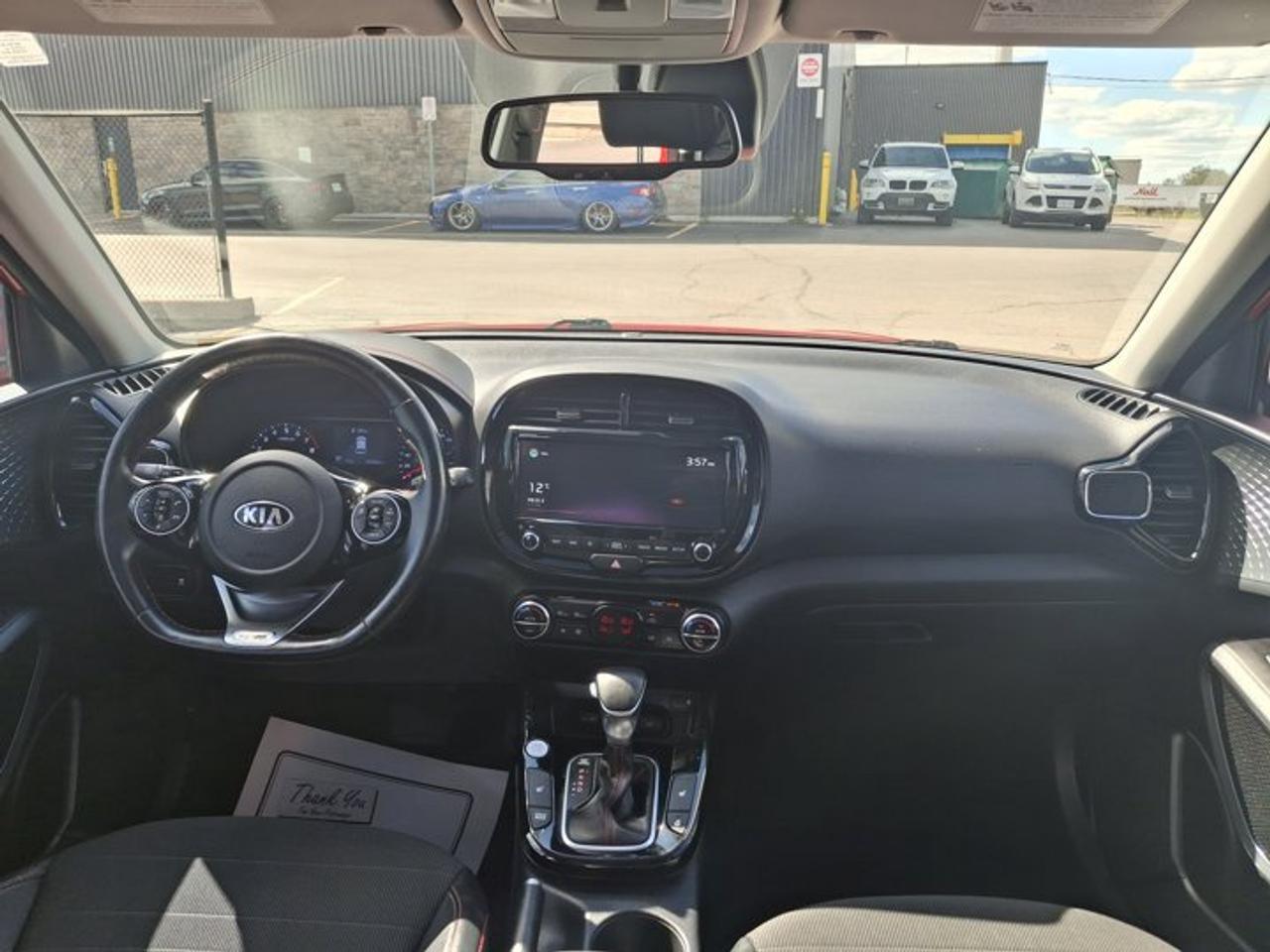 2020 Kia Soul GT-Line | Sunroof | Heated Wheel + Seats | Split Leather | Rear Camera | NAV | and More ! Photo