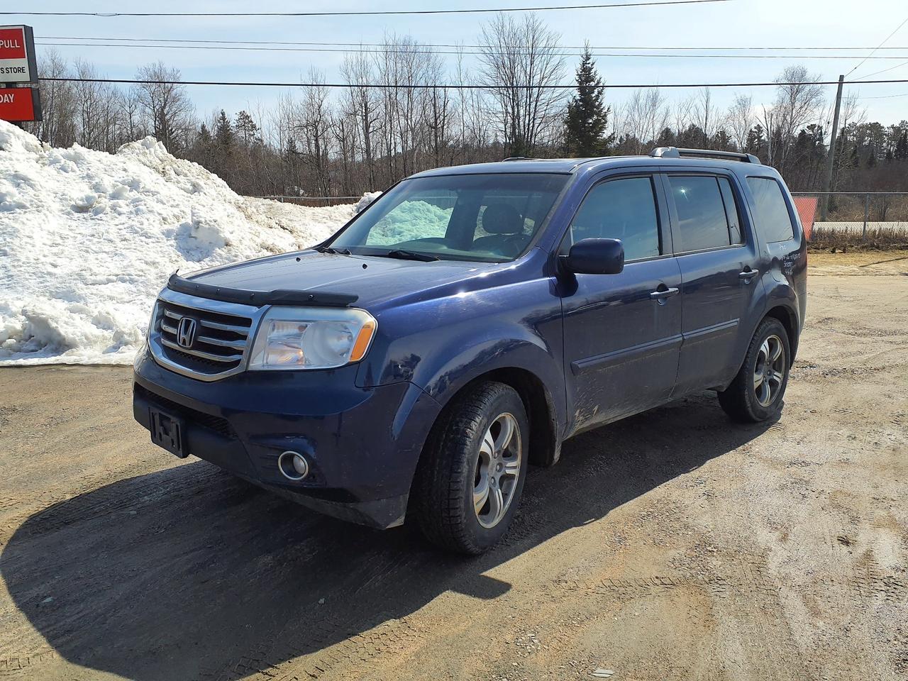 Used 2015 Honda Pilot SE 4WD for sale in North Bay, ON