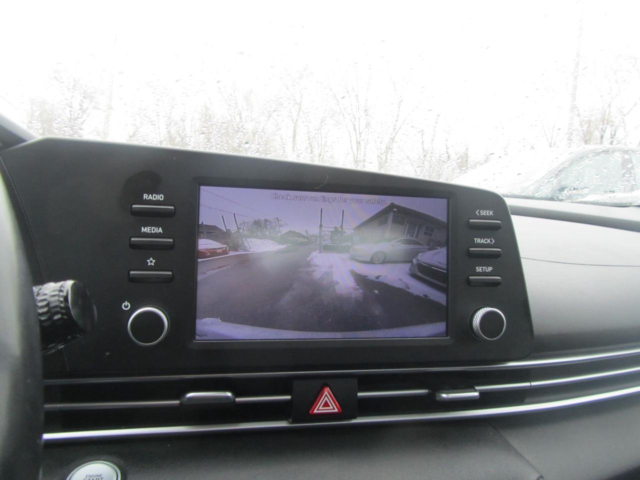 2021 Hyundai Elantra Ultimate IVT Photo