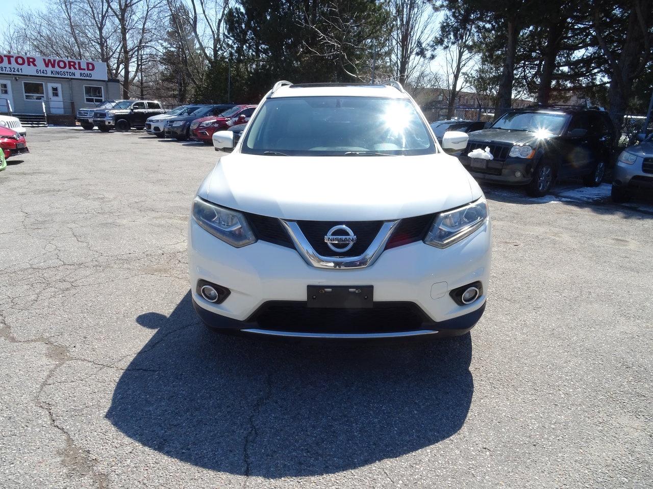 2015 Nissan Rogue SL Photo