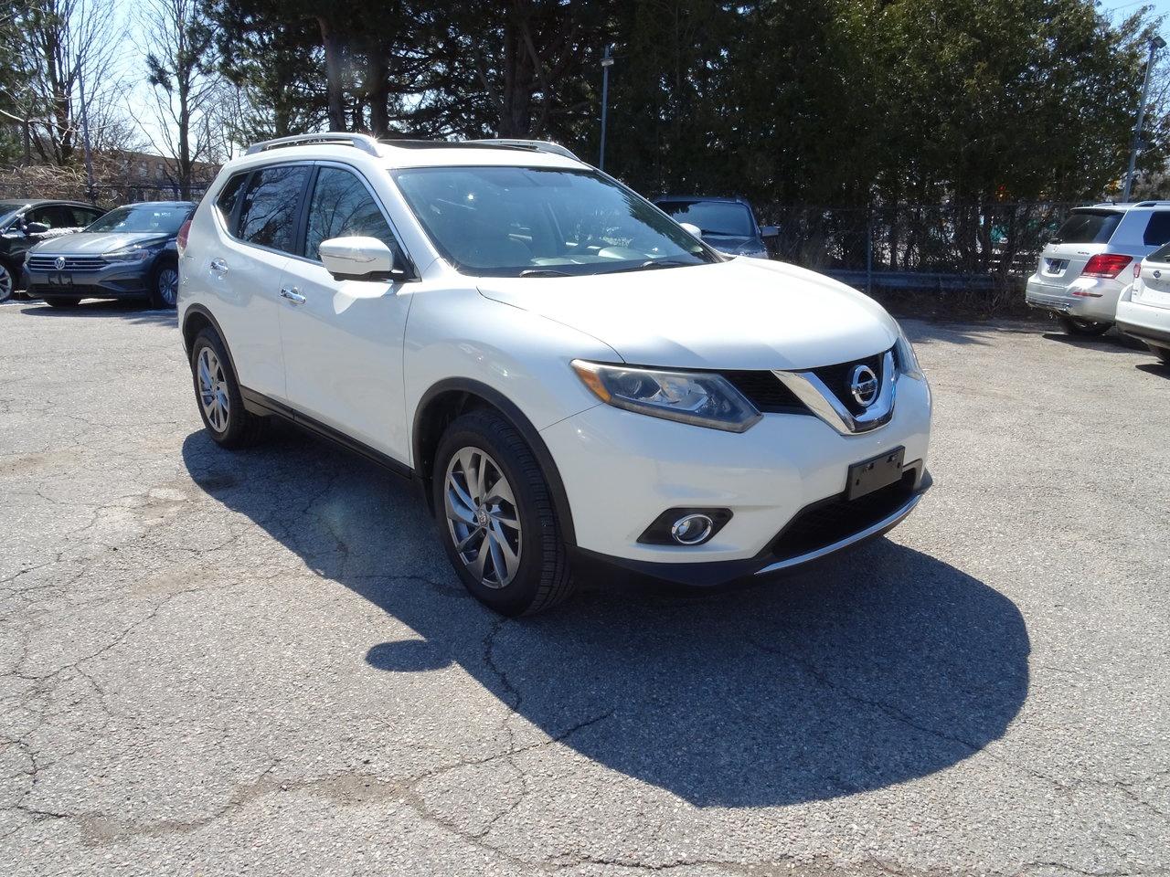 2015 Nissan Rogue SL Photo