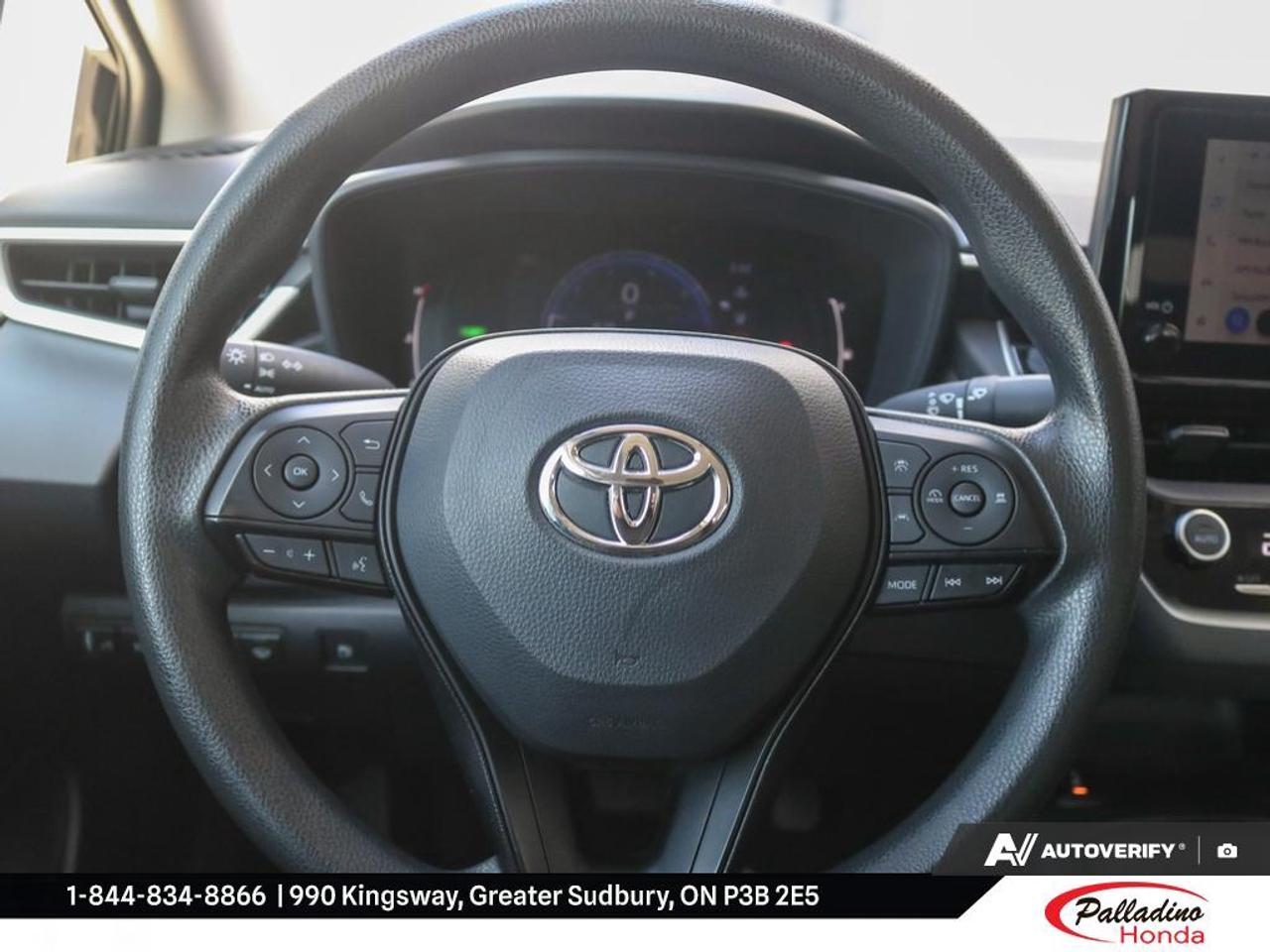 2025 Toyota Corolla Hybrid LE Photo