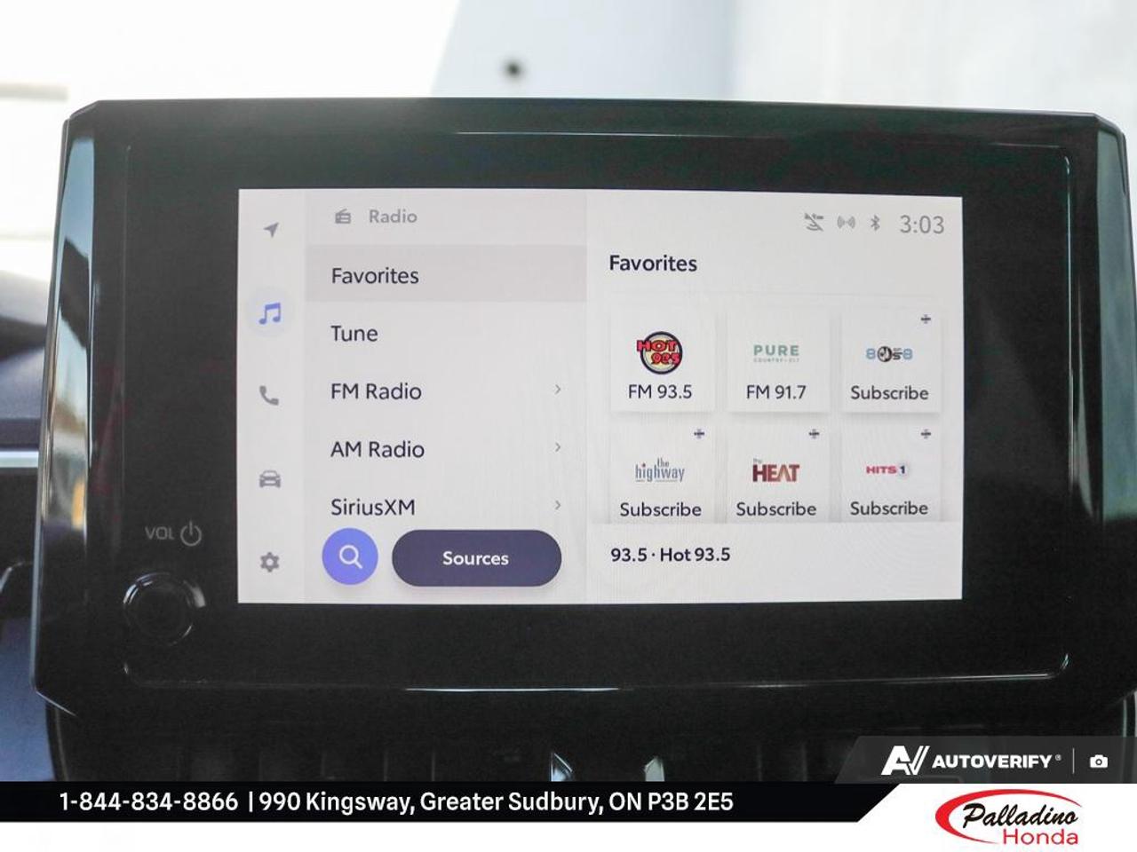 2025 Toyota Corolla Hybrid LE Photo