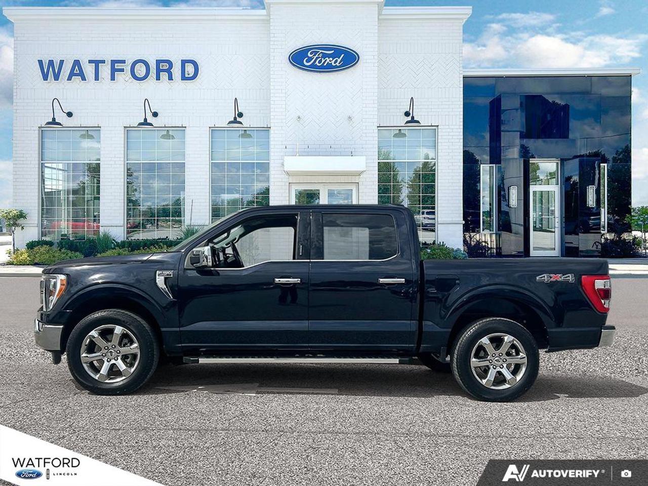 2022 Ford F-150 Lariat 4WD SuperCrew 5.5' Box Photo2