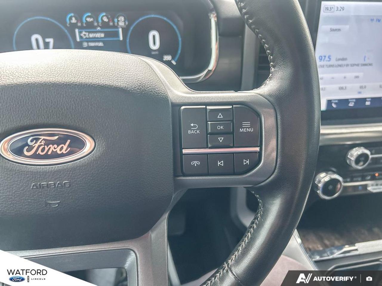 2022 Ford F-150 Lariat 4WD SuperCrew 5.5' Box Photo