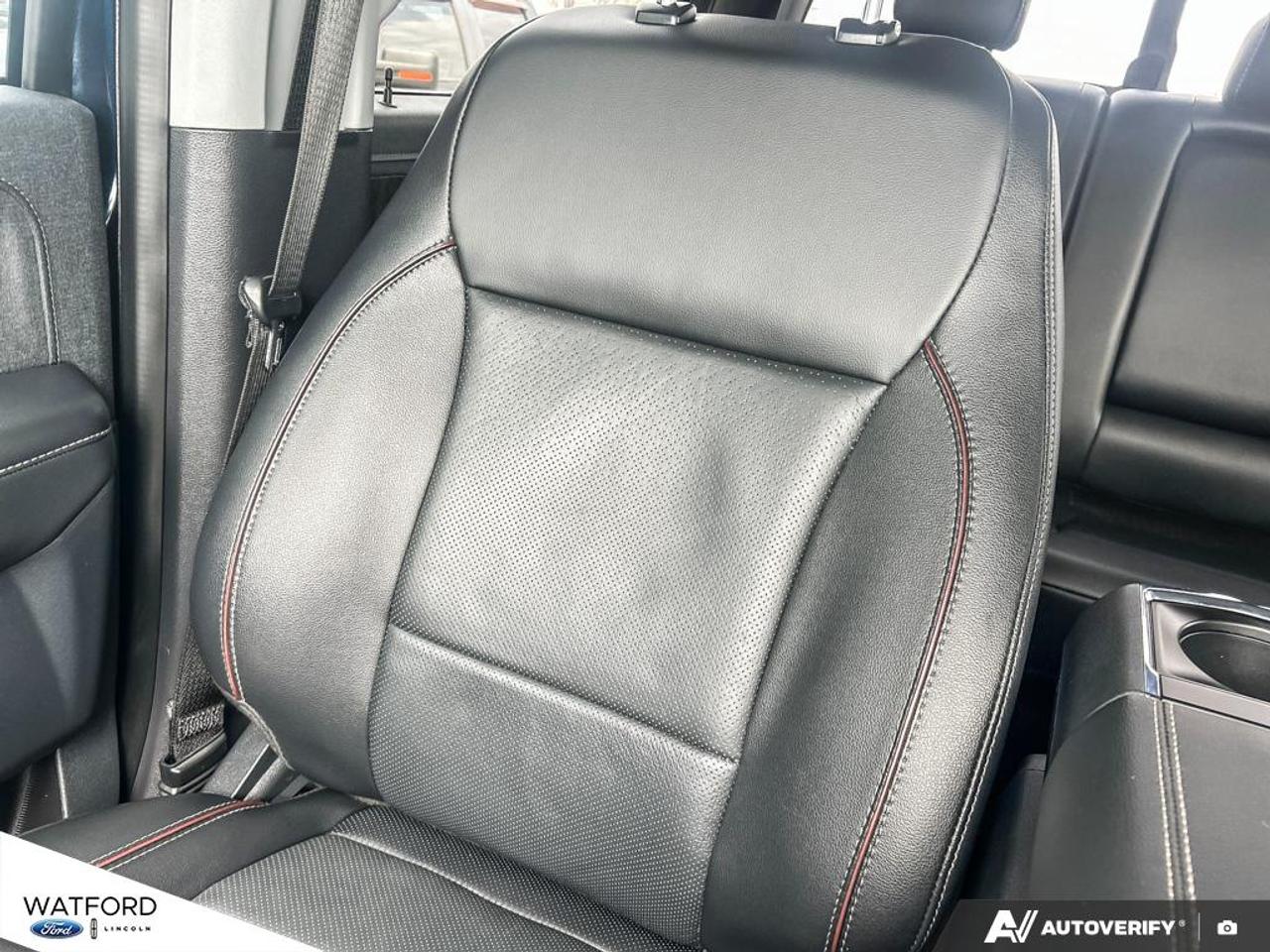 2022 Ford F-150 Lariat 4WD SuperCrew 5.5' Box Photo