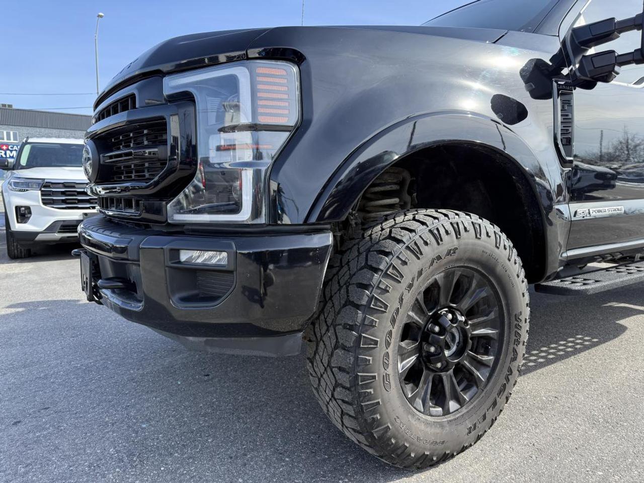 2022 Ford F-250 Super Duty SRW LARIAT 4WD CREW CAB 6.75' BOX Photo