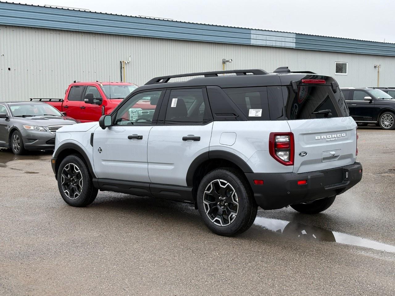 2026 Ford Bronco Sport Outer Banks 4x4 Photo