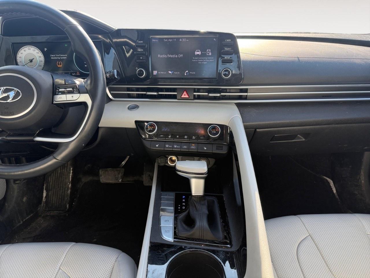 2021 Hyundai Elantra Hybrid Ultimate DCT Photo