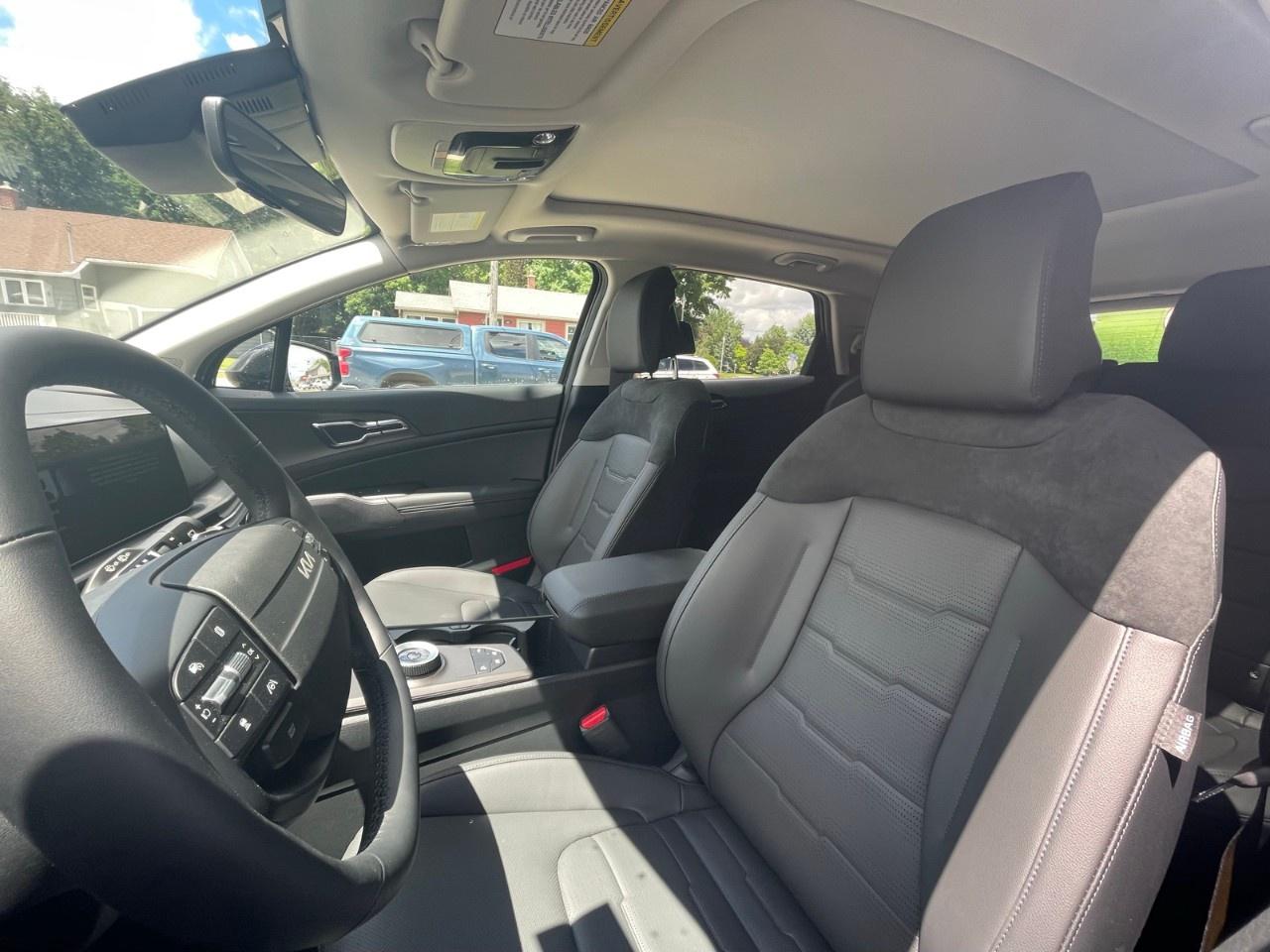 2026 Kia Sportage Hybrid EX Premium AWD Photo