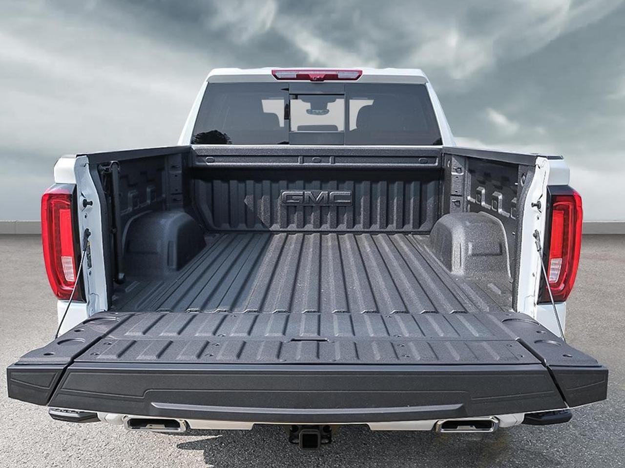 2026 GMC Sierra 1500 Crew Cab Short Box 4-Wheel Drive Denali Photo